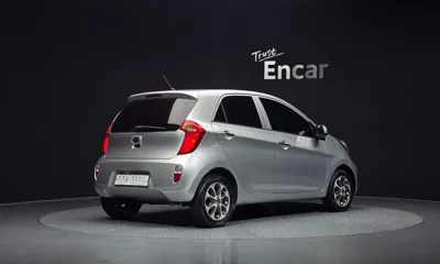 Kia Morning 2012, 95319 км, за 2363.14 USD