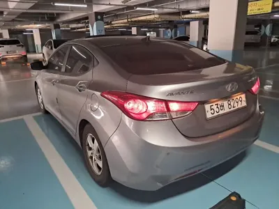 Hyundai Avante 2012, 181766 км, за 1951.6 USD