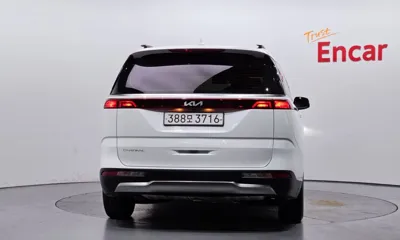 Kia Canival 2023, 103791 км, за 15951.16 USD