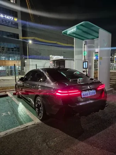 BMW i5 2024, 71000 км, за 38381.51 USD