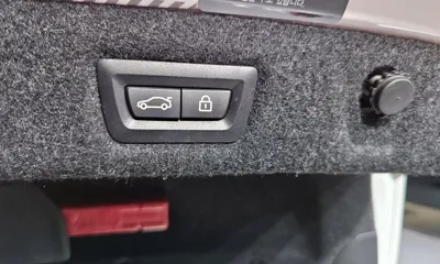 BMW 5-Series 2022, 55327 км, за 22983.44 USD - фото 20