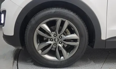 Hyundai Santafe 2013, 164487 км, за 5144.23 USD