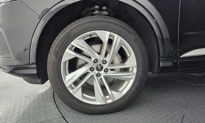 Audi Q7 2023, 45467 км, за 38466.59 USD