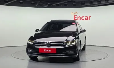 Volkswagen Passat 2021, 196994 км, за 13981.88 USD