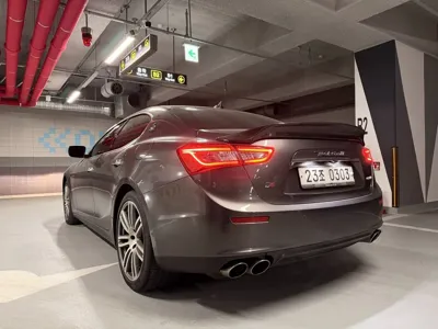Maserati Ghibli 2016, 85000 км, за 10831.04 USD