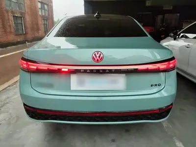 Volkswagen Passat 2024, 1800 км, за 24399.55 USD - фото 6