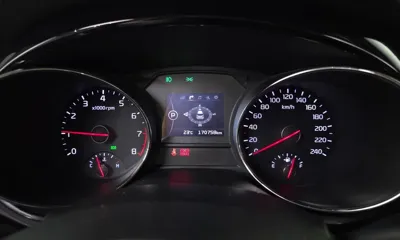 Kia Canival 2016, 170758 км, за 7670.8 USD - фото 8