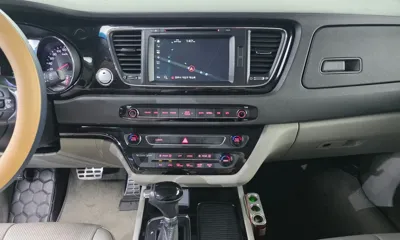 Kia Canival 2016, 170758 км, за 7670.8 USD - фото 12