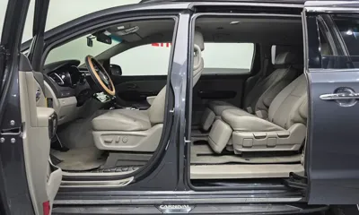 Kia Canival 2016, 170758 км, за 7670.8 USD - фото 14