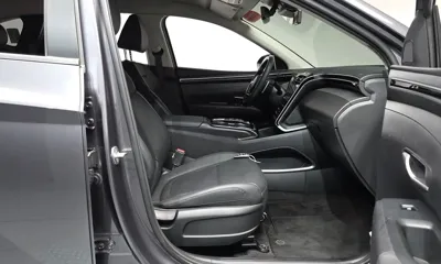 Hyundai Tucson 2021, 76575 км, за 13876.23 USD - фото 26