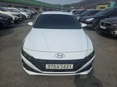 Hyundai Avante · 2021 год