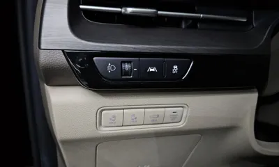Kia Canival 2021, 79607 км, за 16129.04 USD - фото 18