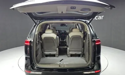 Kia Canival 2021, 79607 км, за 16129.04 USD - фото 20