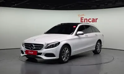 Mercedes-Benz C-Class · 2016 год