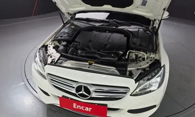 Mercedes-Benz C-Class 2016, 131711 км, за 7941.41 USD - фото 6
