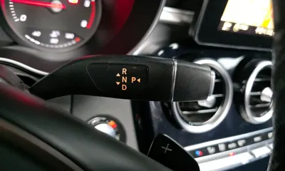 Mercedes-Benz C-Class 2016, 131711 км, за 7941.41 USD - фото 9