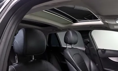 Mercedes-Benz C-Class 2016, 131711 км, за 7941.41 USD - фото 17