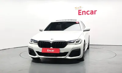 BMW 5-Series 2023, 50152 км, за 35563.22 USD