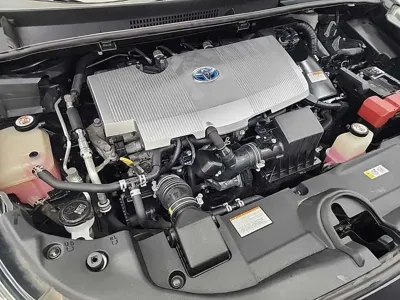 Toyota Prius 2018, 114999 км, за 8834.42 USD