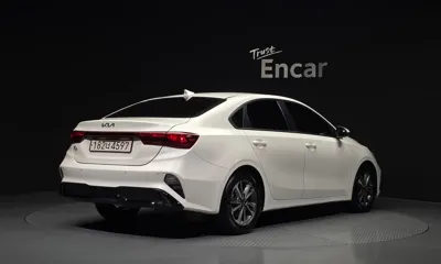 Kia K3 2022, 99650 км, за 7680.19 USD