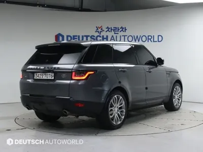 Land Rover Range Rover Sport 2014, 83000 км, за 16848.36 USD