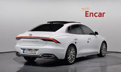 Hyundai Grandeur 2021, 55641 км, за 19385.91 USD