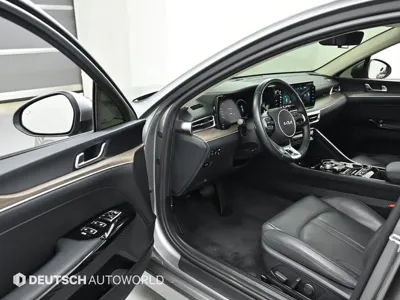 Kia K5 2022, 31106 км, за 20999.08 USD - фото 11