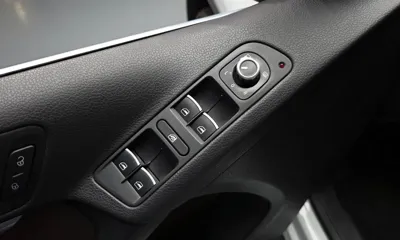 Volkswagen Tiguan 2015, 150037 км, за 4201.13 USD - фото 17