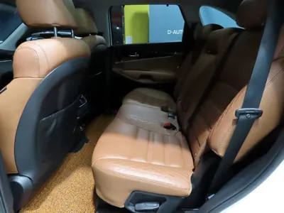 Kia Sorento 2020, 70300 км, за 18874.16 USD - фото 7