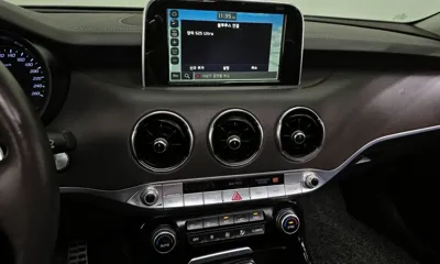 Kia Stinger 2018, 112320 км, за 11160.01 USD - фото 15