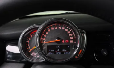 MINI Cooper 2023, 16709 км, за 16148.98 USD - фото 8