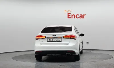 Kia K3 2017, 61153 км, за 6825.71 USD