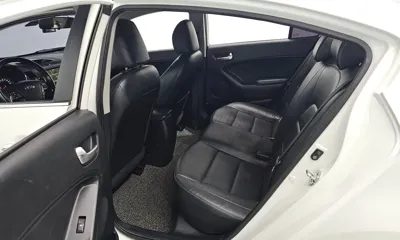 Kia K3 2017, 61153 км, за 6825.71 USD - фото 12