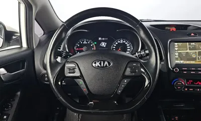 Kia K3 2017, 61153 км, за 6825.71 USD - фото 13