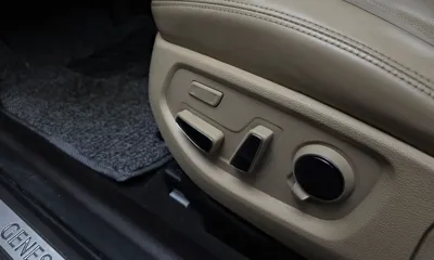 Genesis G80 2017, 175603 км, за 9518.18 USD - фото 31