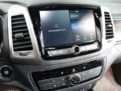 KG_Mobility_Ssangyong Rexton 2018, 161980 км, за 7866.21 USD - фото 10