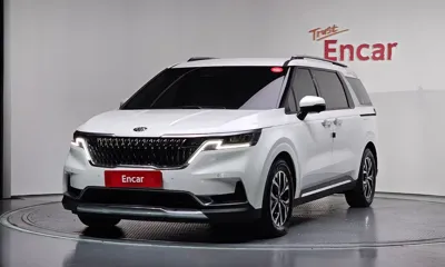 Kia Canival · 2021 год