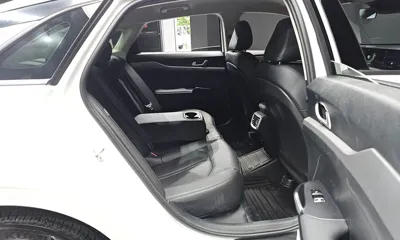 Kia K5 2026, 18452 км, за 16572.24 USD - фото 11