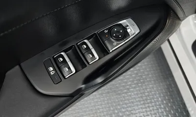 Kia K5 2026, 18452 км, за 16572.24 USD - фото 27