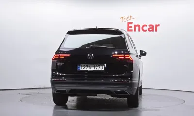 Volkswagen Tiguan 2020, 77413 км, за 18905.08 USD