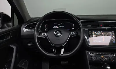 Volkswagen Tiguan 2020, 77413 км, за 18905.08 USD - фото 12
