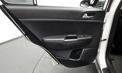 Kia Sportage 2018, 23121 км, за 10358.31 USD - фото 24
