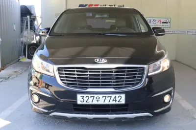 Kia Canival 2015, 216592 км, за 4615.48 USD