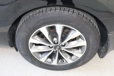 Kia Canival 2015, 216592 км, за 4615.48 USD