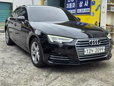 Audi A4 2018, 94941 км, за 10749.19 USD