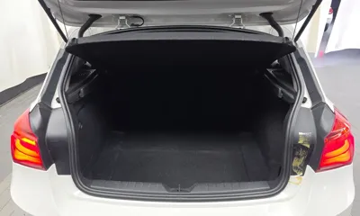 BMW 1-Series 2017, 299222 км, за 4529.34 USD - фото 20