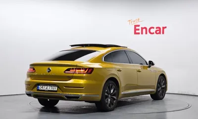 Volkswagen Arteon 2020, 81713 км, за 14181.64 USD
