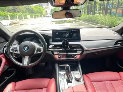 BMW 5 Series New Energy 2020, 78000 км, за 21011.95 USD