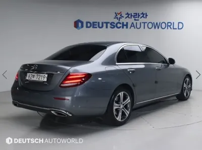 Mercedes-Benz E-Class 2017, 106588 км, за 13654.71 USD
