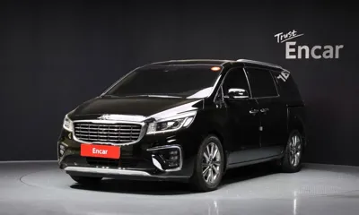 Kia Canival · 2020 год